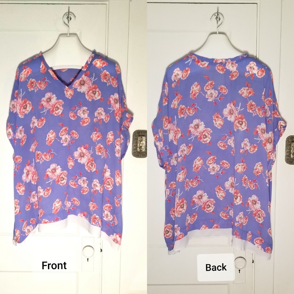 Blue Floral Tunic with Side Zipper Detail Sz 30/32